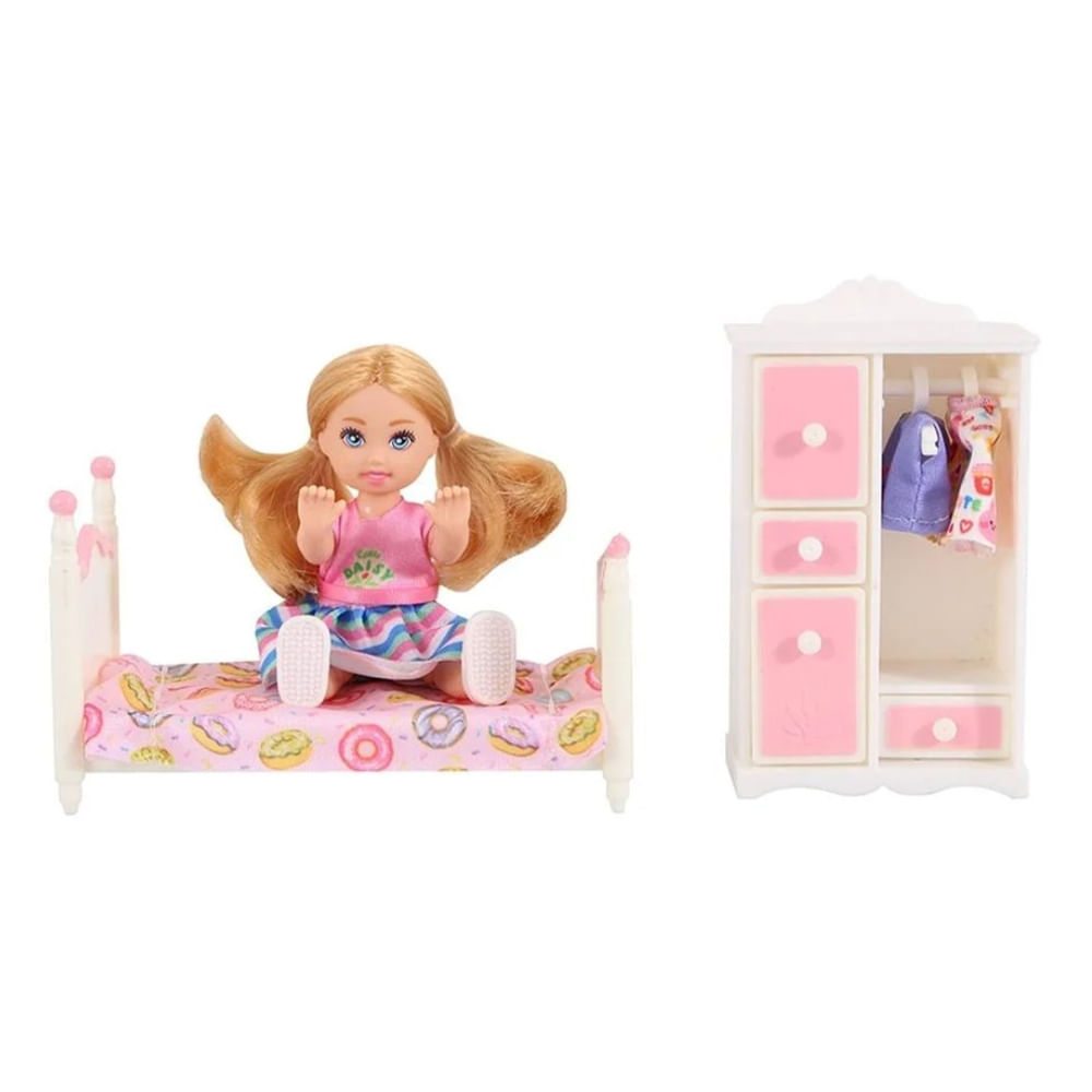 Muñeca Regina con cuarto